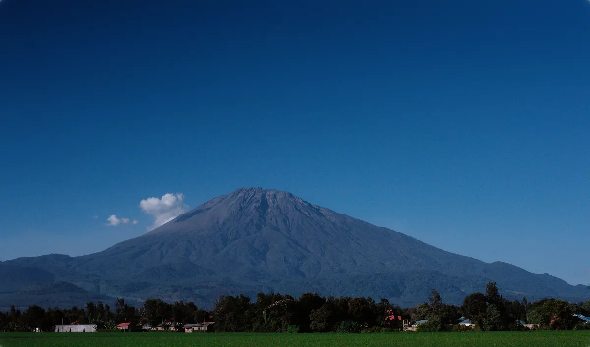 Mount Meru above Arusha